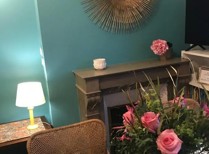 Triangle D Or * دوفييل