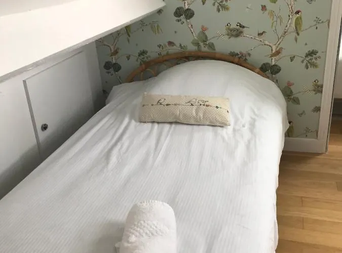 Triangle D Or * دوفييل